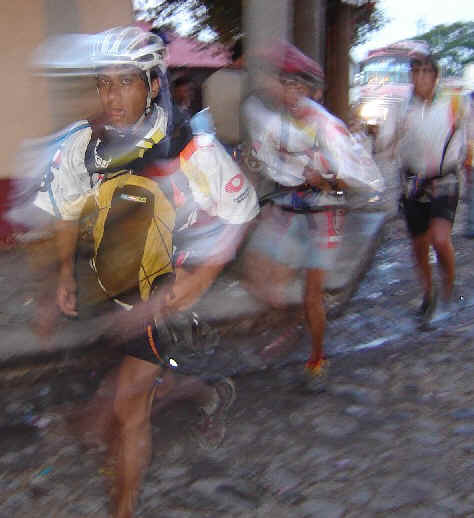 Como fantasmas llegan los CITIBIKE ZAPOBIKERS pachuque�os