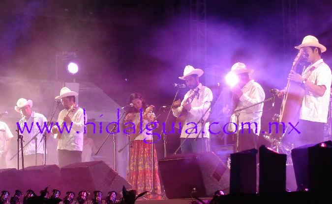 En Cumbre Tajn 2006, Grupo Mono Blanco